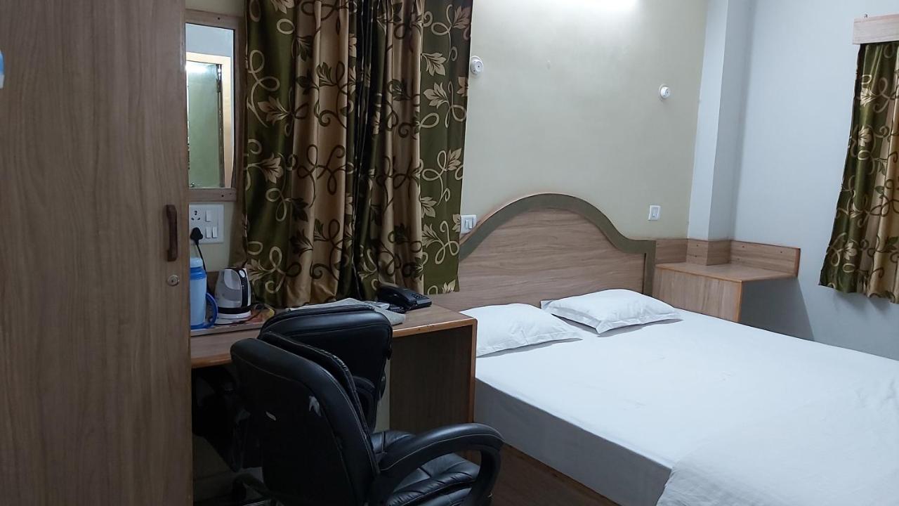 Hotel Fortune Патна Экстерьер фото